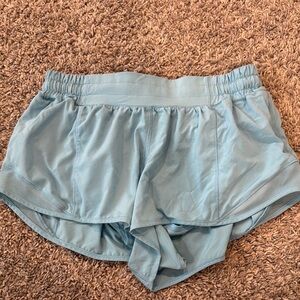 Lululemon Hotty Hot shorts. 2.5 inch inseam, Lowrise
